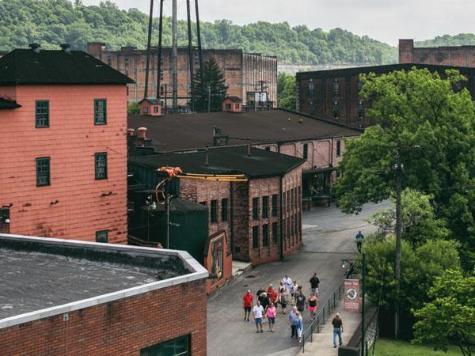 Buffalo Trace Distillery Image